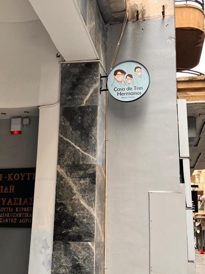 Casa De Tres Hermanos In The Heart Of 아테네 외부 사진